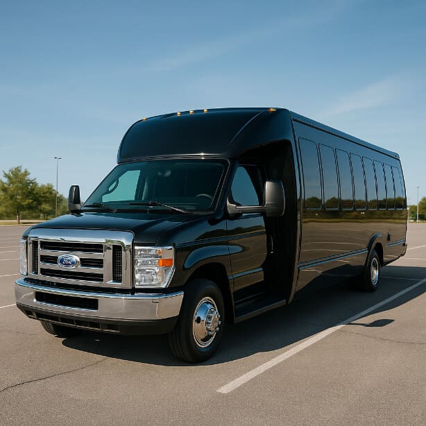 Lees Summit Coach Bus Service 18 Passenger Minibus