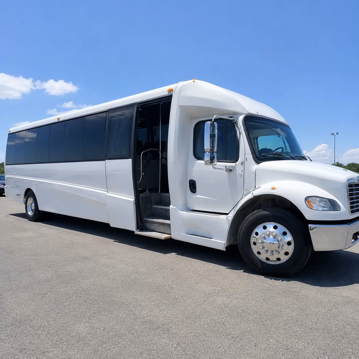 corporate and convention shuttle buses for lees summit groups
