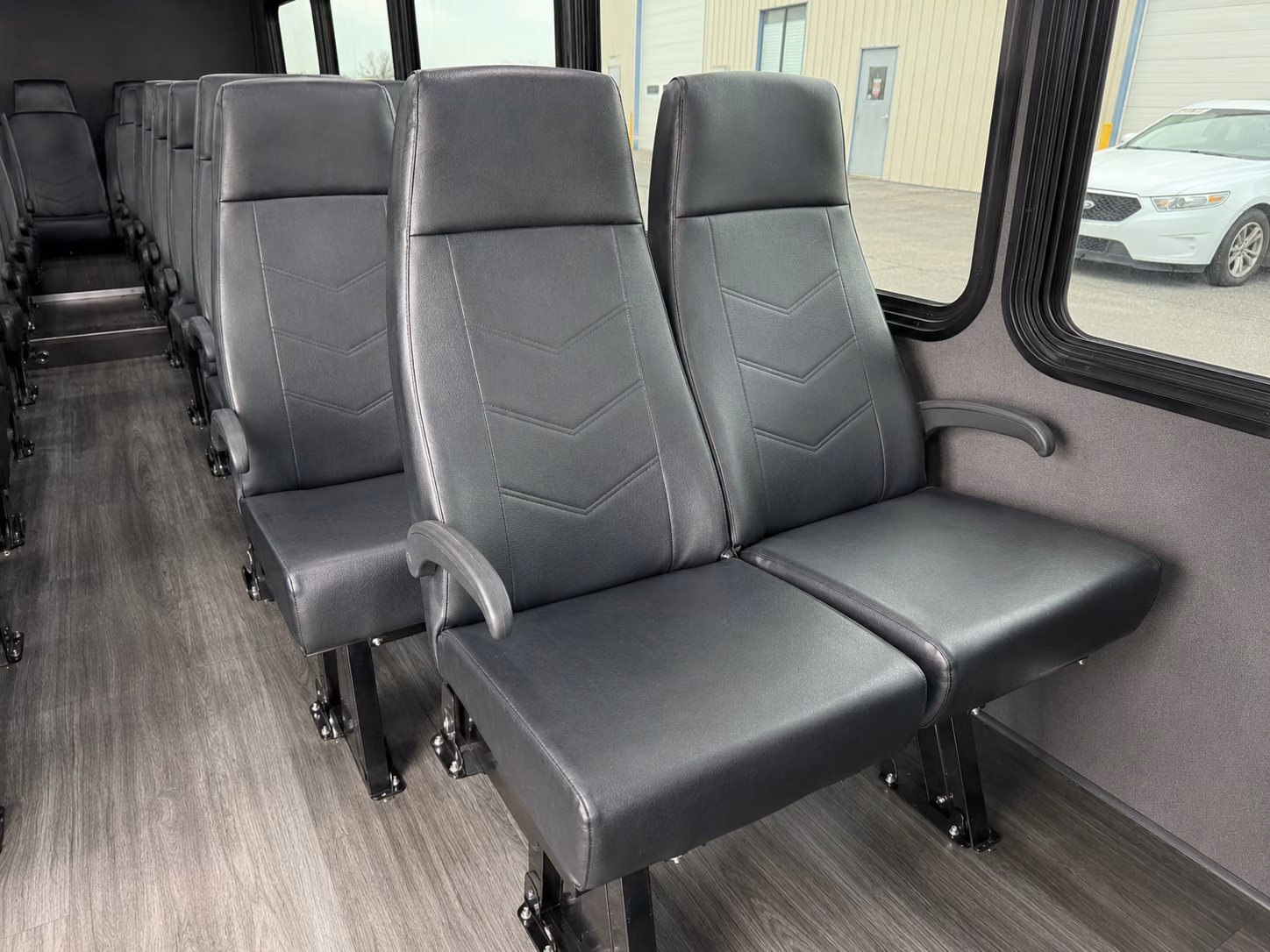 lees summit 15 passenger minibus interior