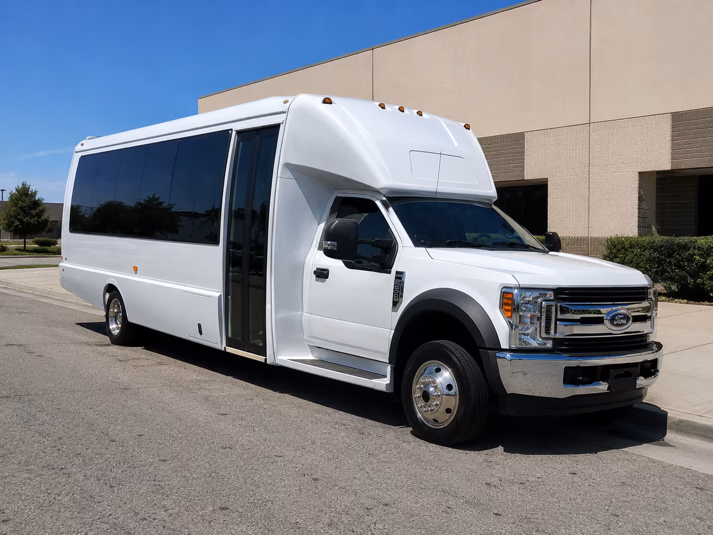 minibuses for sales teams and executive groups across the kansas city metro