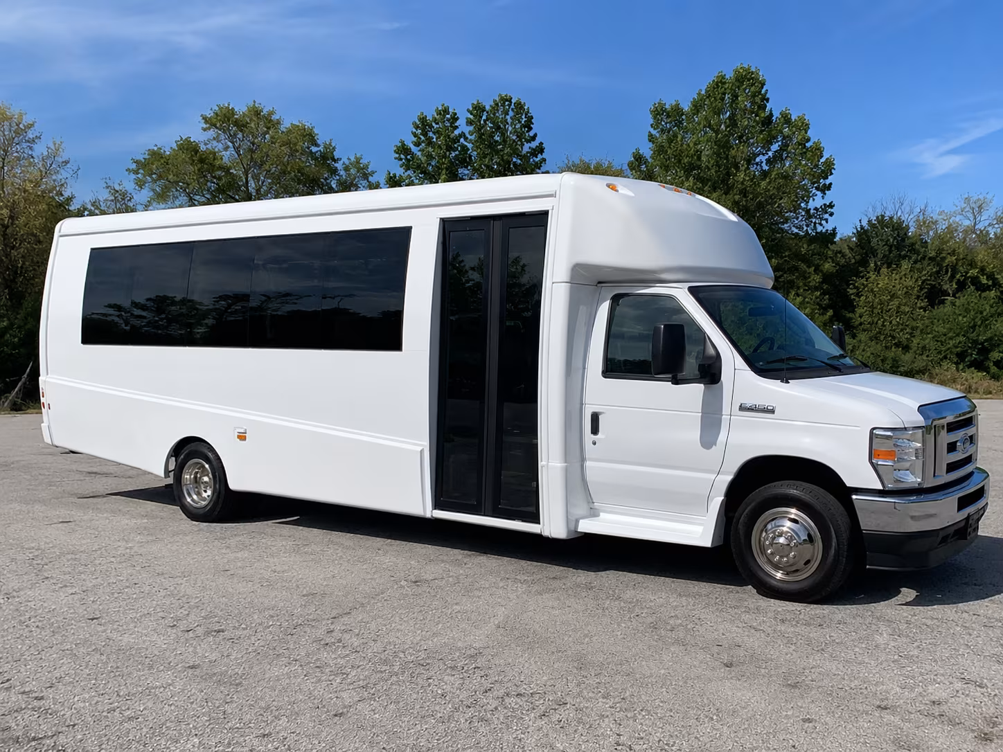 party bus rentals for lees summit proms at summit technology campus and beyond