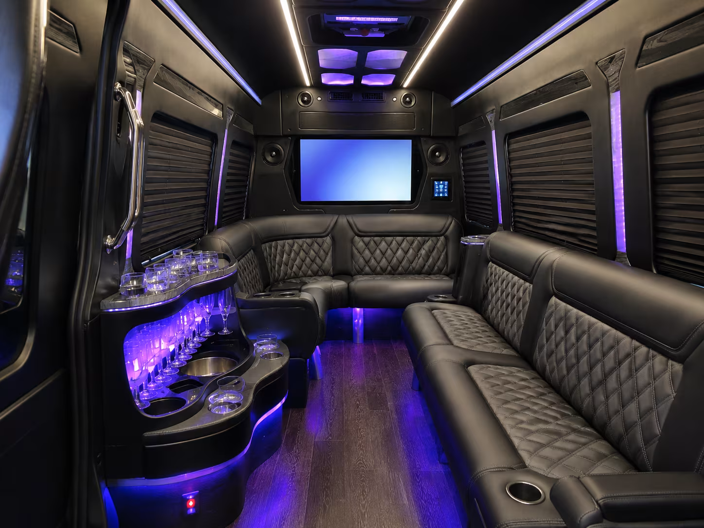 shuttle buses to the midland and downtown venues